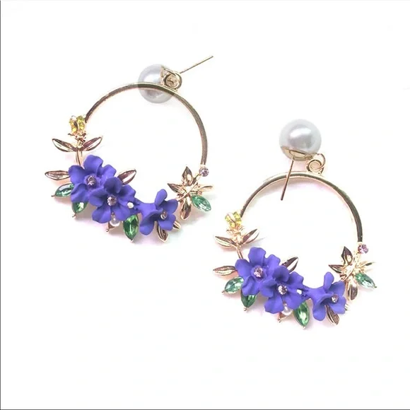 059 - PURPLE FLOWER 🌸 DANGLE EARRINGS - Picture 3 of 4